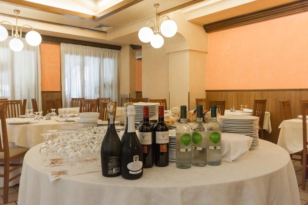 Nápoje v ubytování Park Hotel Ristorante Ca' Bianca