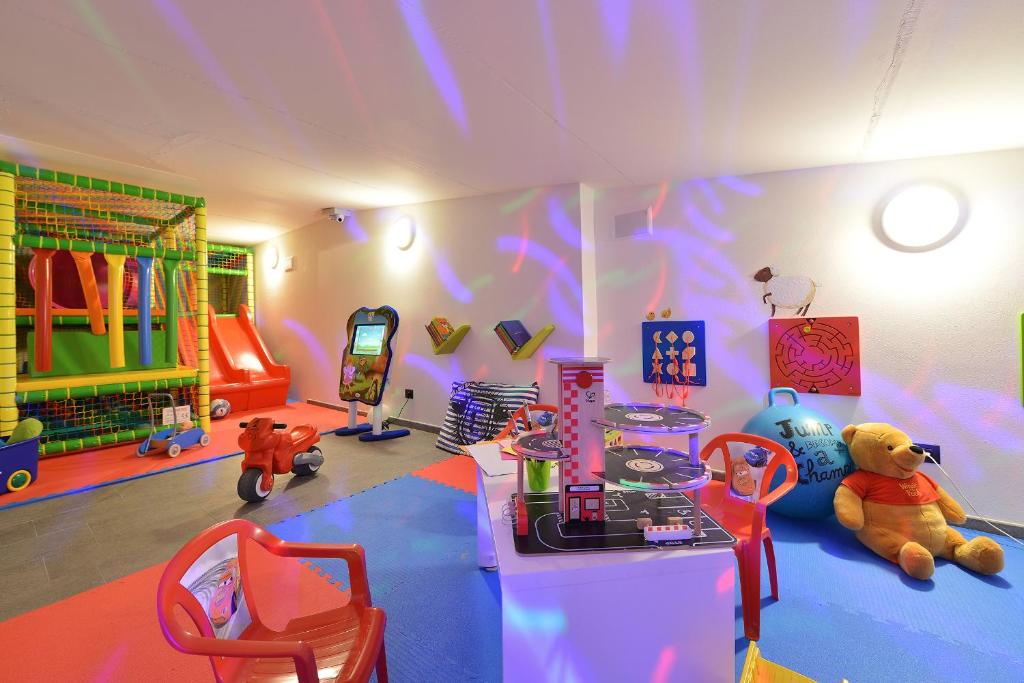 Dětský klub v ubytování Hotel Sporting Family Hospitality