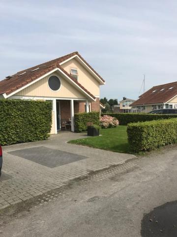 Friese Vakantie Kust Villa