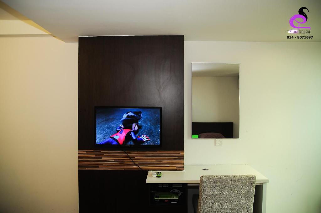 TV a/nebo společenská místnost v ubytování Studio Exclusive (Kota Bharu City Point)