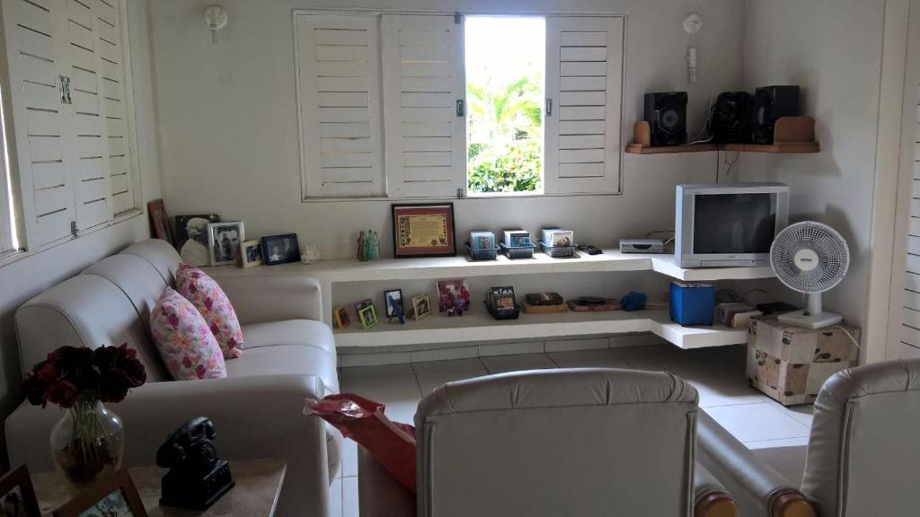  Dr Chico Beach House Peroba