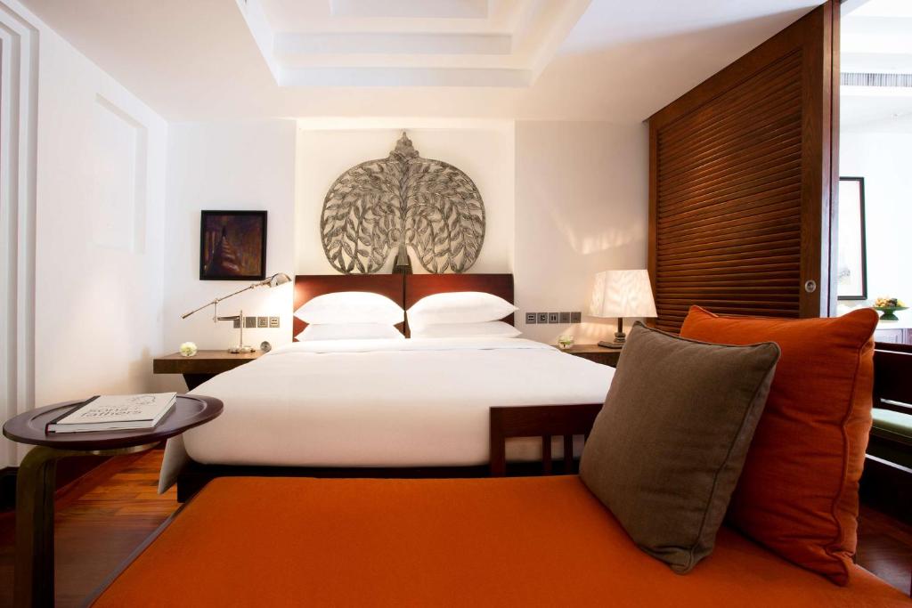 Postel nebo postele na pokoji v ubytování Park Hyatt Siem Reap