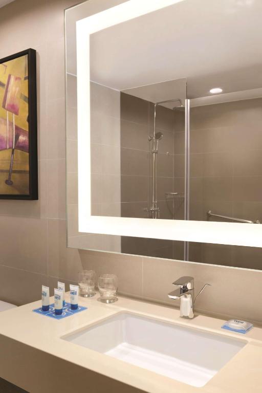 Hyatt House Shenzhen Airport - Camera Re