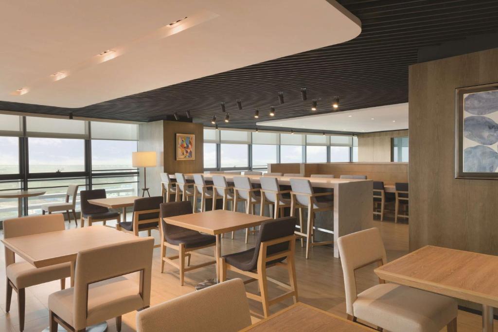 Restaurace v ubytování Hyatt Place Shenzhen Airport