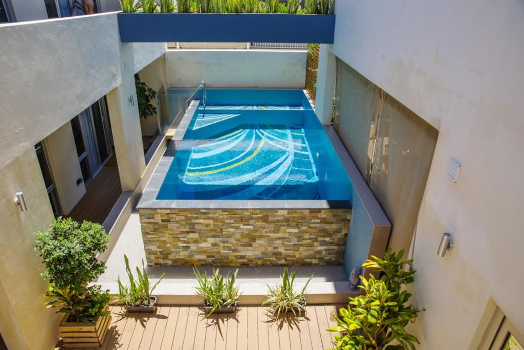 Bazén v ubytování Fremantle Boutique Accommodation - Maand Up nebo v jeho okolí