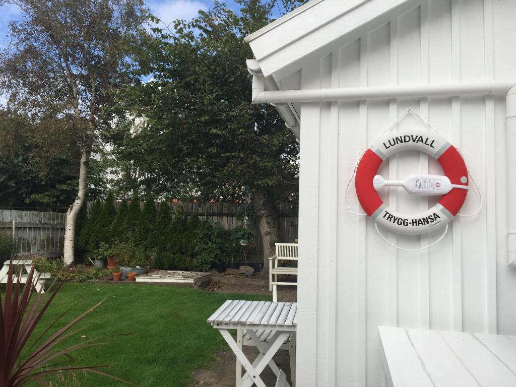 Zahrada ubytování Accommodation for 2 in the center city of Lysekil