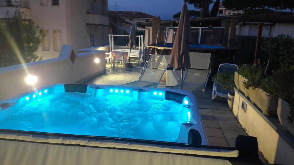 Bazén v ubytování Hotel Mariani nebo v jeho okolí