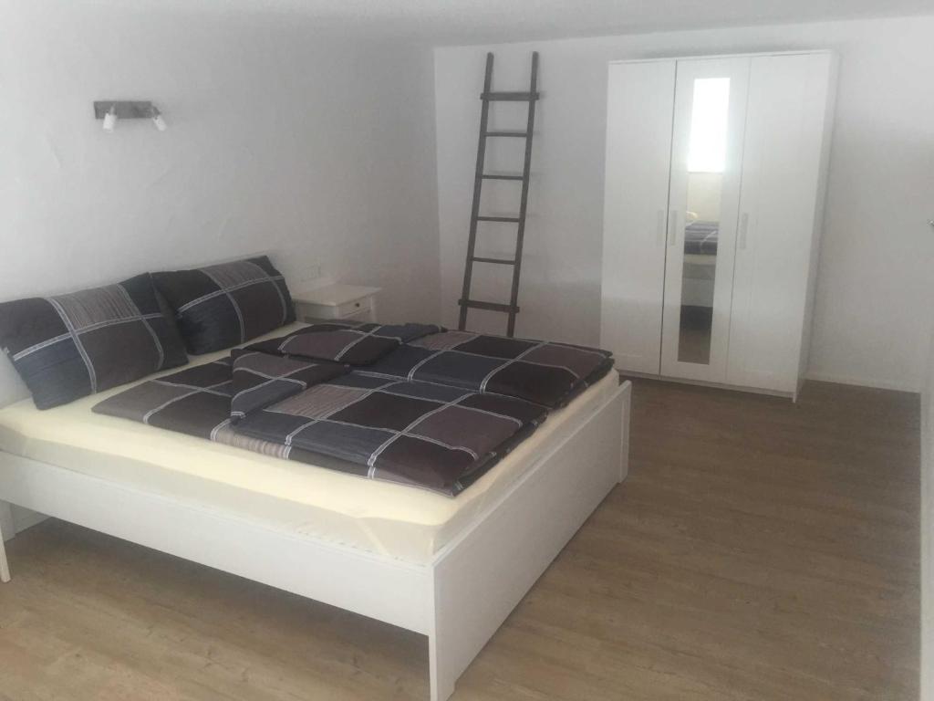Ferienwohnung Freiburg und March - Housity