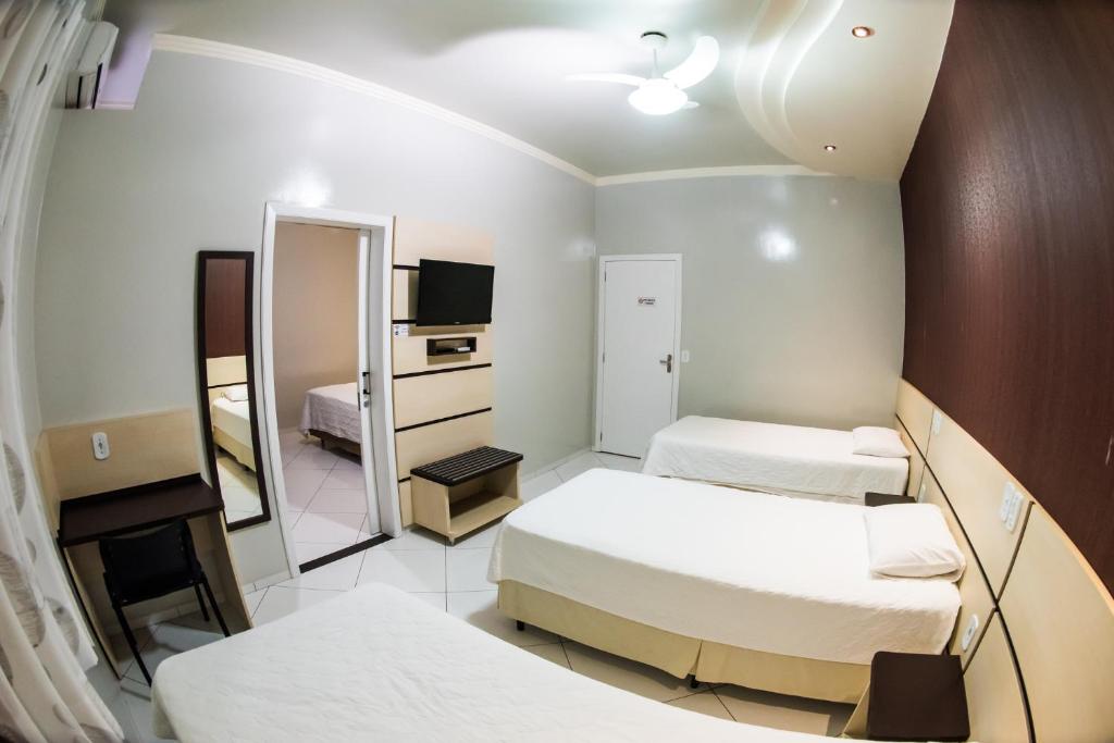  Hotel Tito's