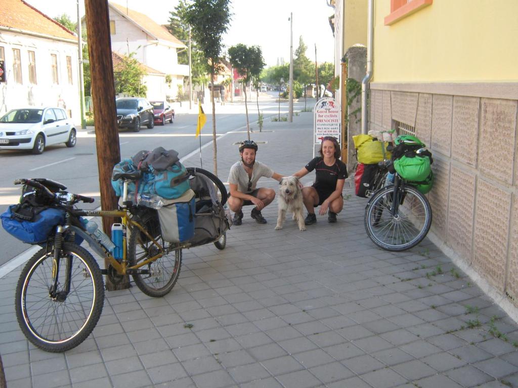 Hosté ubytování Base for Adventurers - Urban Guerrilla