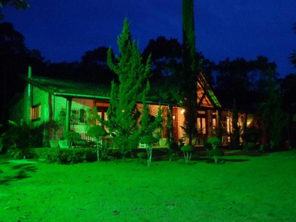  Chacara de Cinema da Montanha