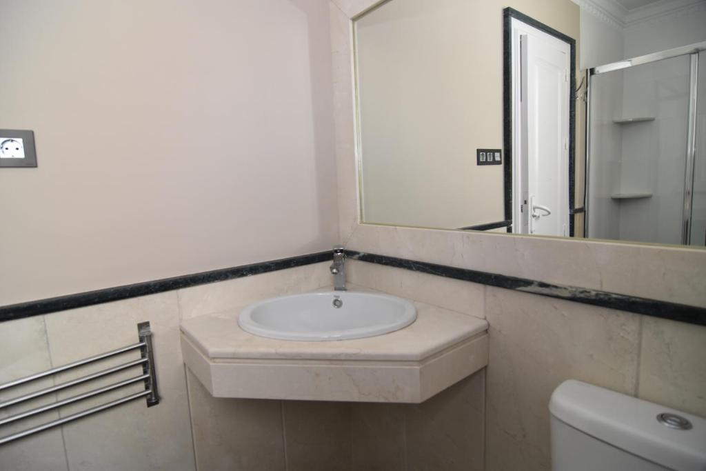 Kúpeľňa v ubytovaní Apartamento Recogidas 39
