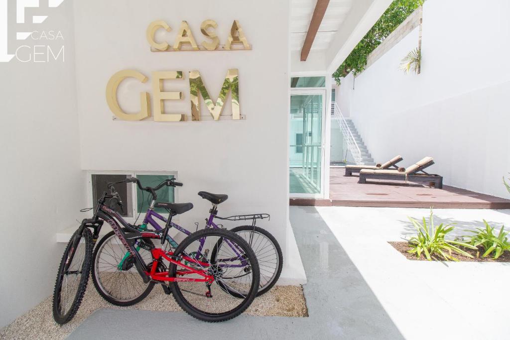 Jízda na kole v ubytování Casa Gem B&B nebo okolí