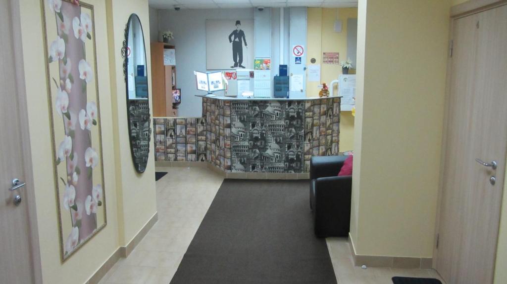 Гостиница климовски. Апартаменты на Советской Климовск. Гостиница Климовск. Советская 16 Климовск. Климовск Советская 10.