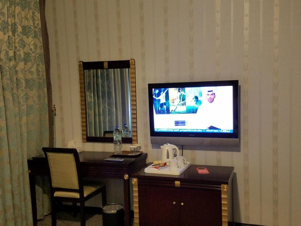 TV a/nebo společenská místnost v ubytování Verona Resorts Sharjah
