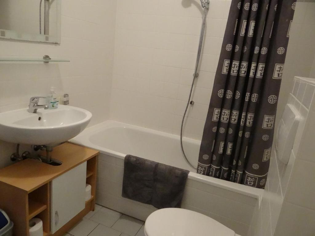 Apartments City Room Berlin - 18