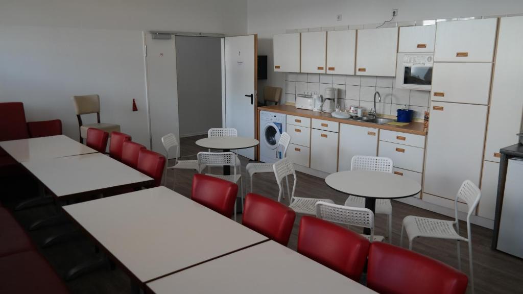 Kuchyň nebo kuchyňský kout v ubytování Hostel Inn-Berlin