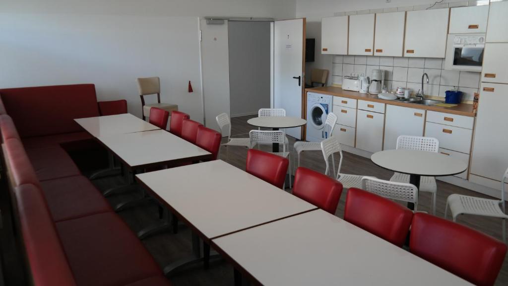 Kuchyň nebo kuchyňský kout v ubytování Hostel Inn-Berlin