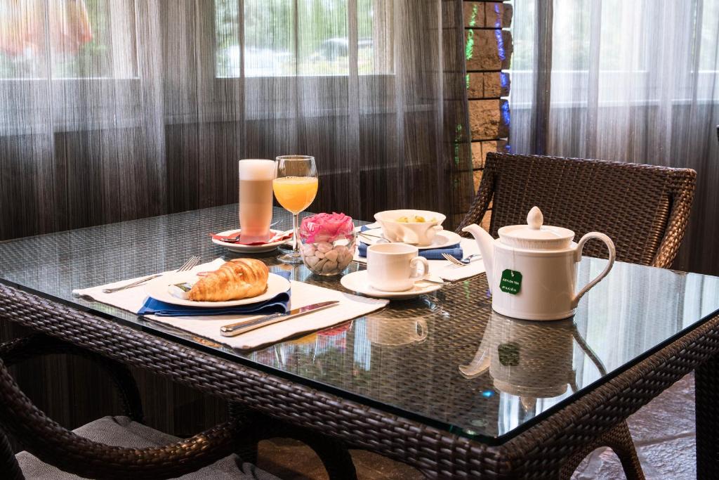 Možnosti snídaně pro hosty v ubytování Hotel Restaurant La Porte d'Octodure