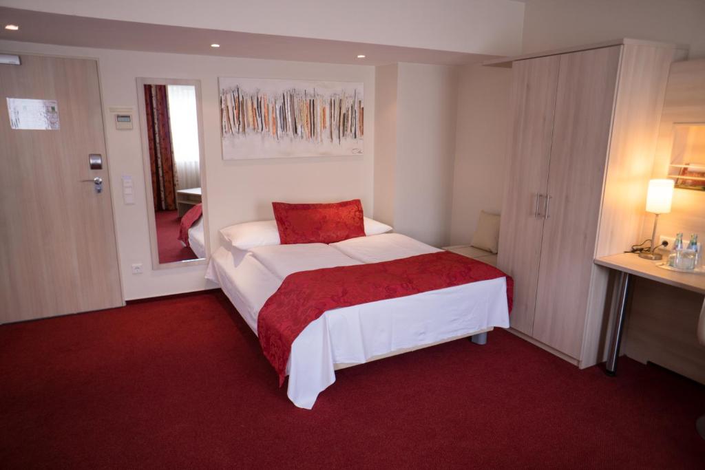 Hotel Rödelheimer Hof - Am Wasserturm - Resim 27