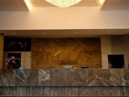 TV a/nebo společenská místnost v ubytování Hotel S Damansara