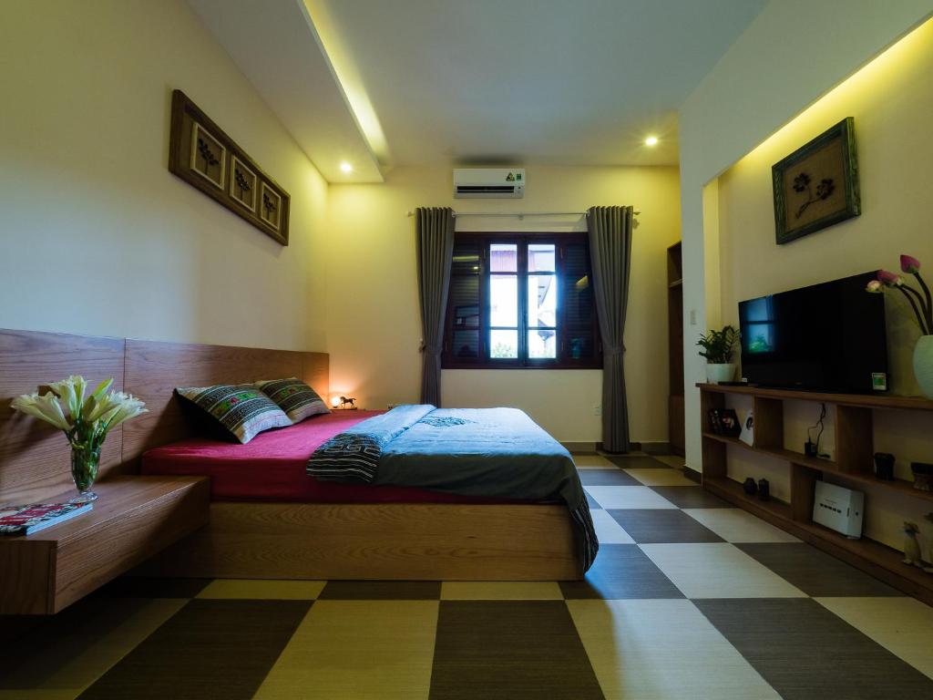 TV a/nebo společenská místnost v ubytování Hanoi Balcony Homestay