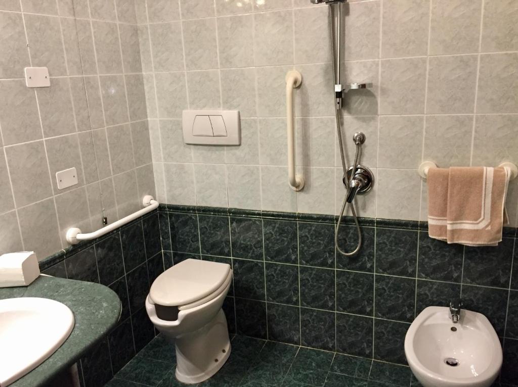 Koupelna v ubytování Hotel Federico II