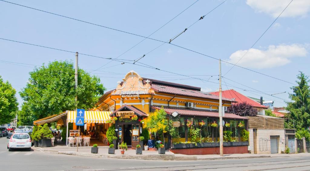 Hotel Les Jardins Carol