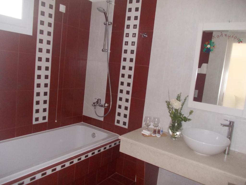 Alkyoni Beach Hotel - 11