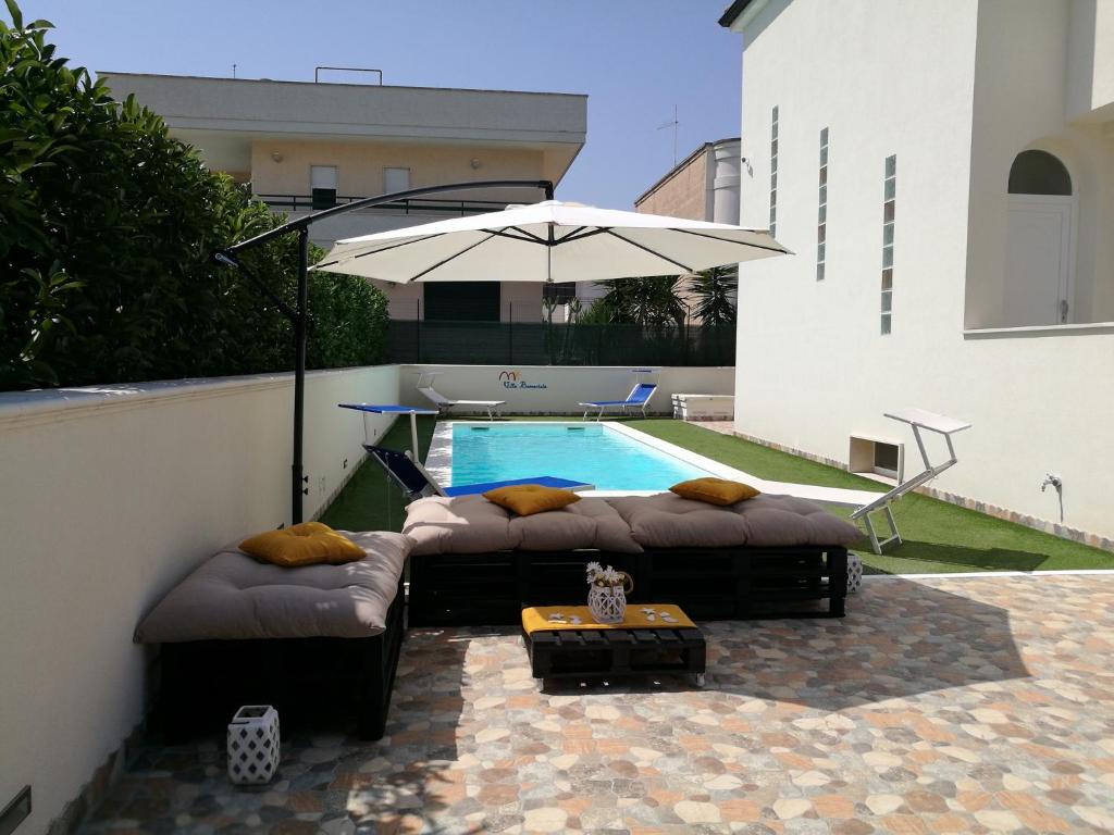 The swimming pool at or close to Villa Buenavista