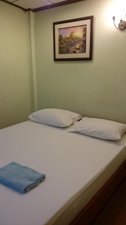 Chantana House Ayutthaya - Quarto Deluxe Com Casa De Banho Privada