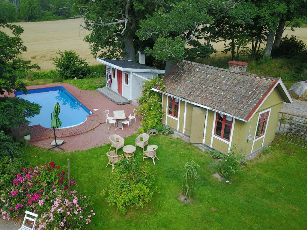 Bazén v ubytování Boråkra Bed & Breakfast nebo v jeho okolí