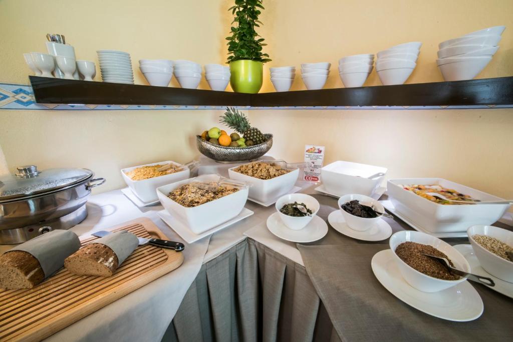 Eten bij of ergens in de buurt van het hotel

