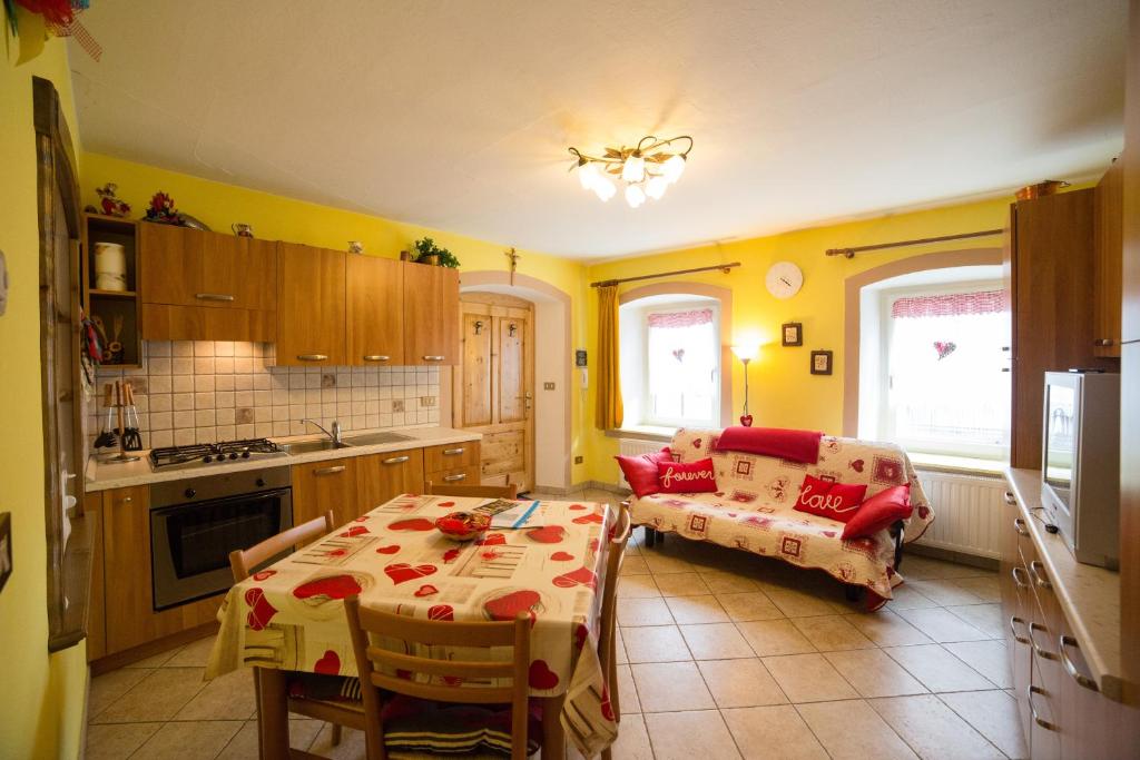 Kuchyňa alebo kuchynka v ubytovaní Casa Zambelli