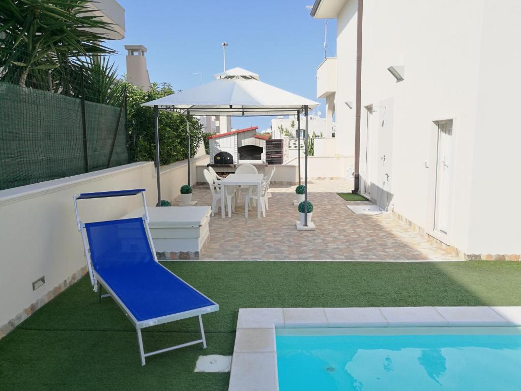 The swimming pool at or close to Villa Buenavista