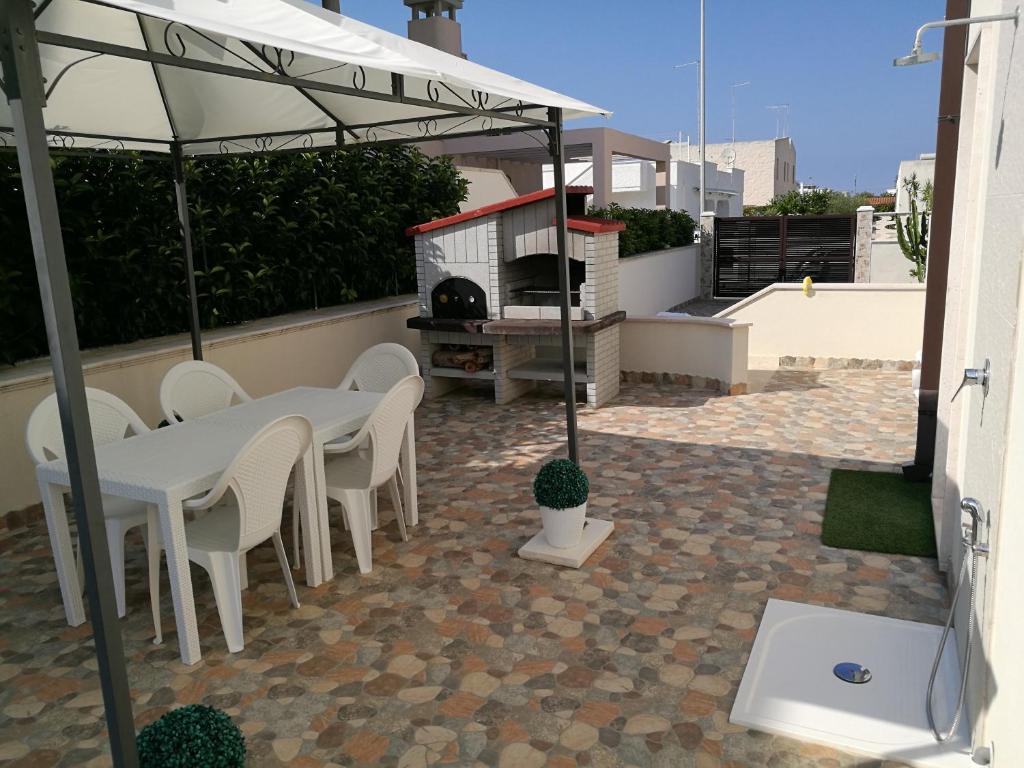 A patio or other outdoor area at Villa Buenavista