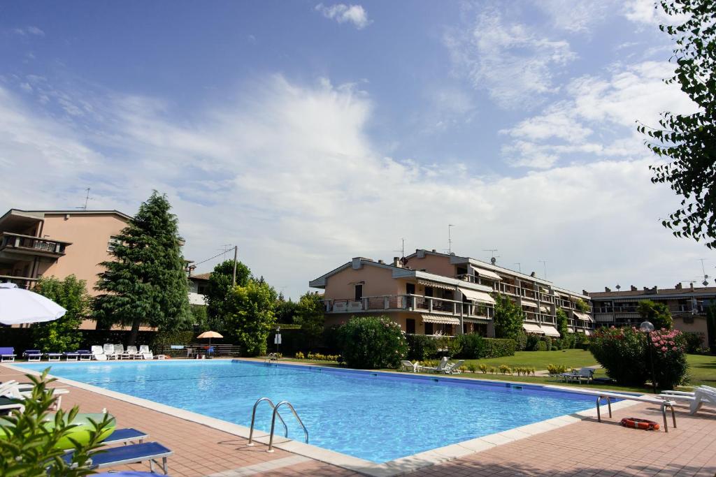 Spiaggia D'oro Apartment, Desenzano del Garda (updated prices 2024)