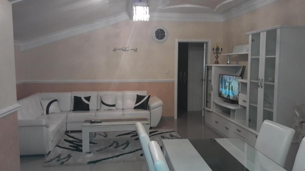 Apartments Royal Menex - Apartamento De Lujo