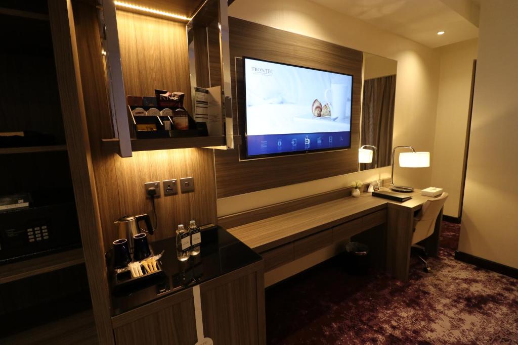 Paradise Elite Hotel Al-Tahlia Jeddah - Familiesuite