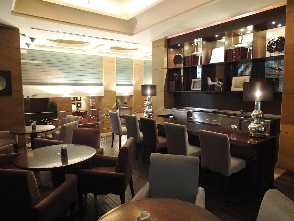 Posezení v ubytování Plaza Hotel Beirut