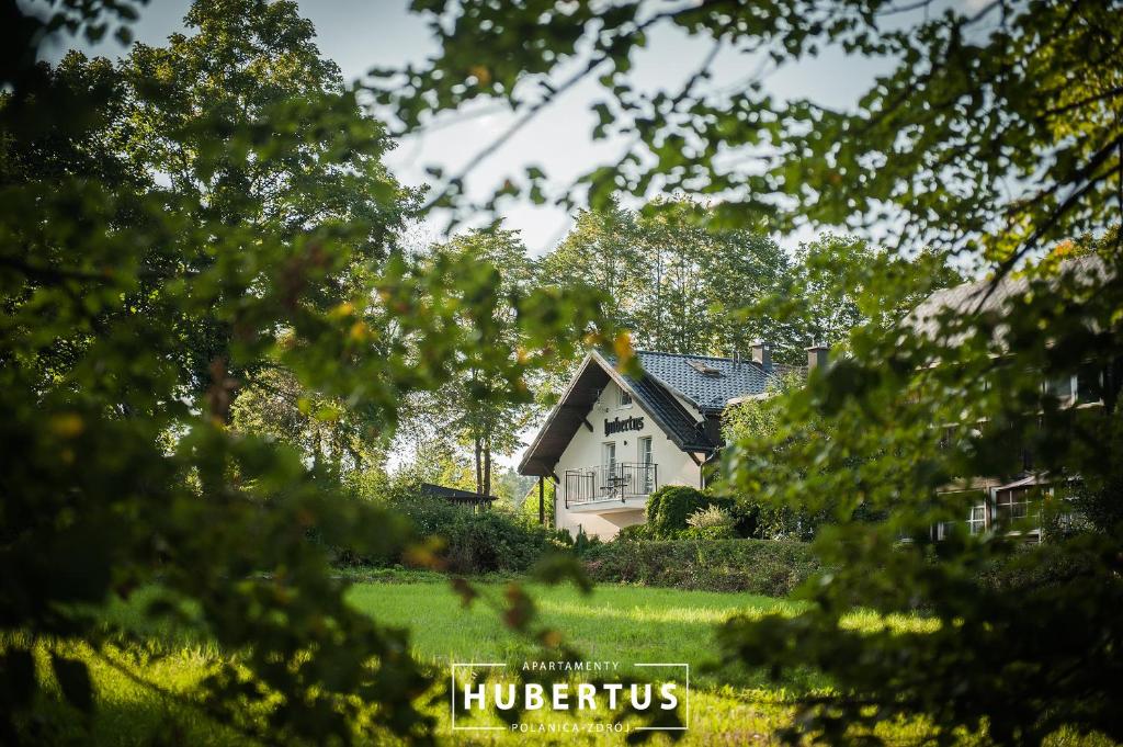 Vonkajšia záhrada v ubytovaní Hubertus