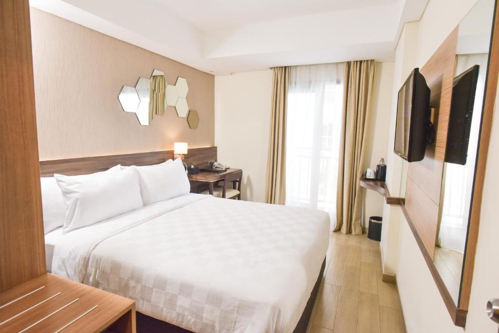 Golden Tulip Essential Tangerang