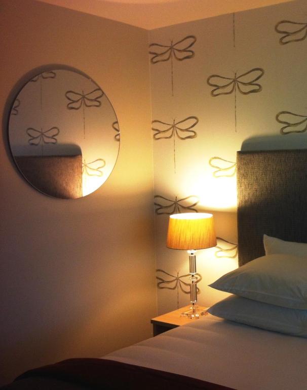 The Crown Hotel - Resim 43