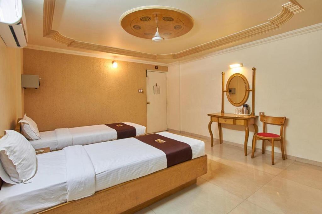 Postel nebo postele na pokoji v ubytování Hotel Swan Inn