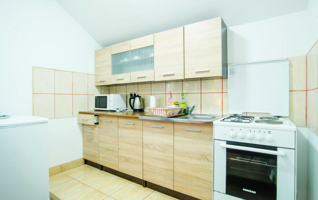 Apartment Kolaković - 13