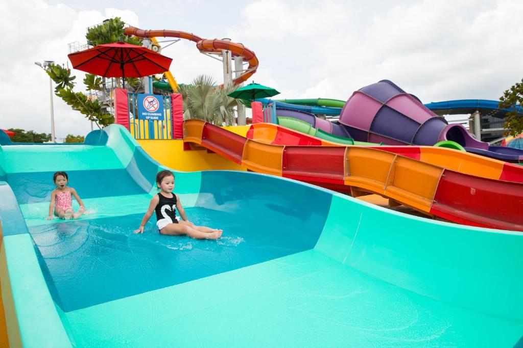 D'Resort @ Downtown East Waterpark