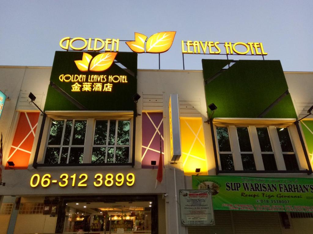 Certifikát, hodnocení, plakát nebo jiný dokument vystavený v ubytování Golden Leaves Hotel