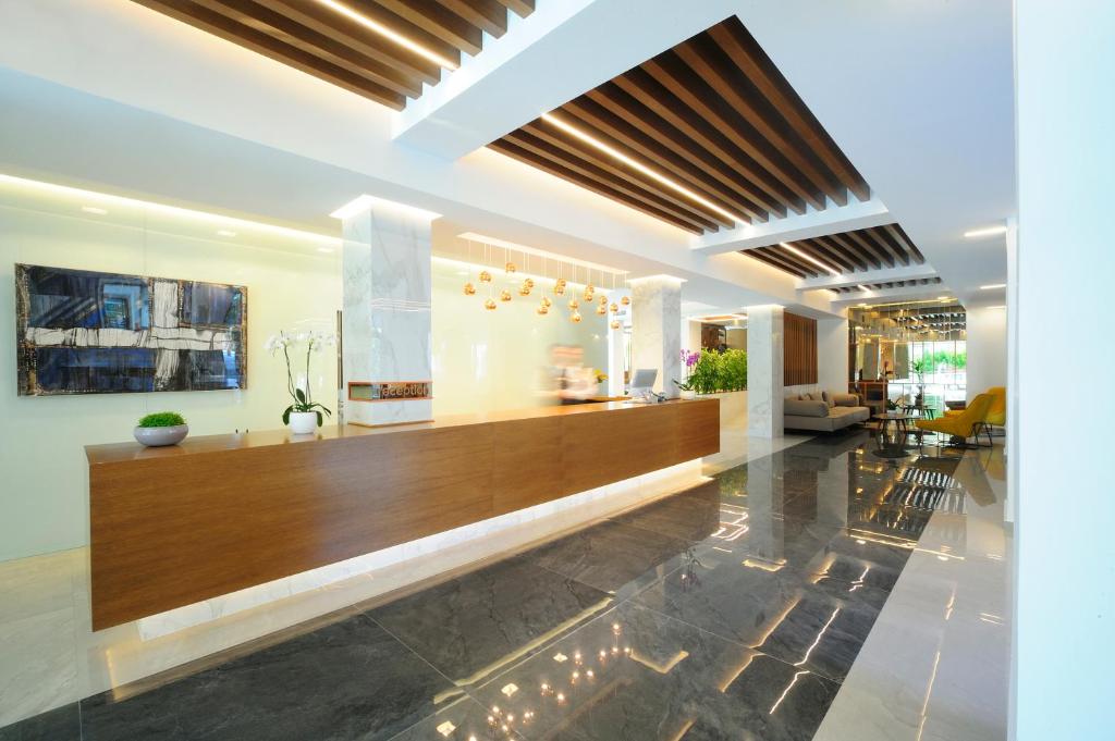 Vstupní hala nebo recepce v ubytování Atrium Ambiance Hotel