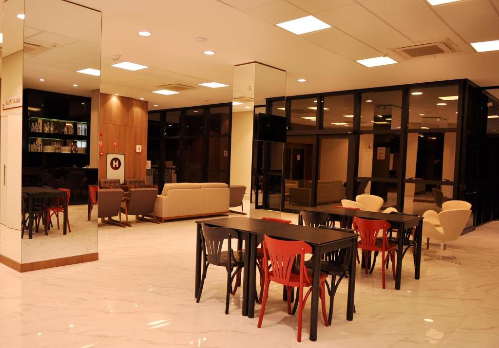  Alegro Hotel