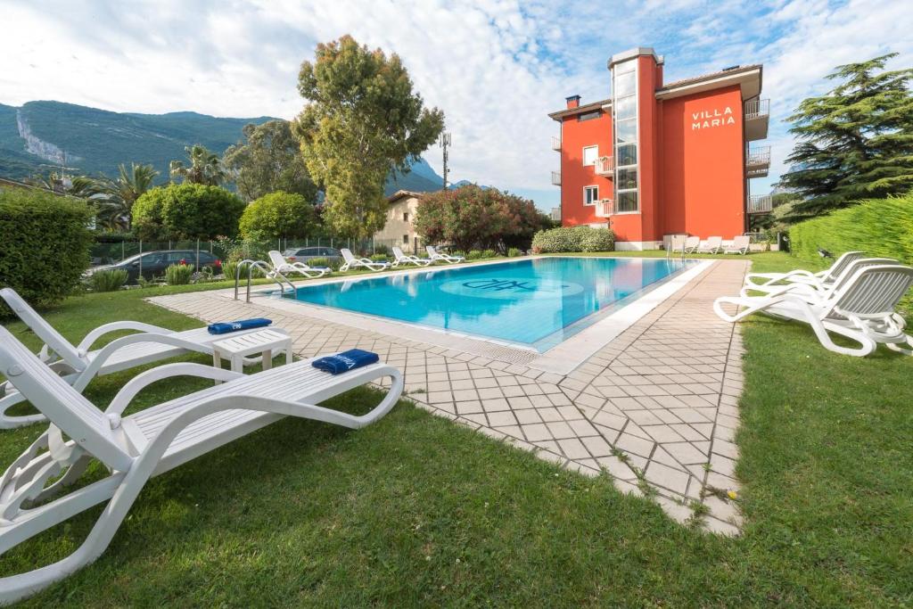 The swimming pool at or close to Bike Hotel Villa Maria